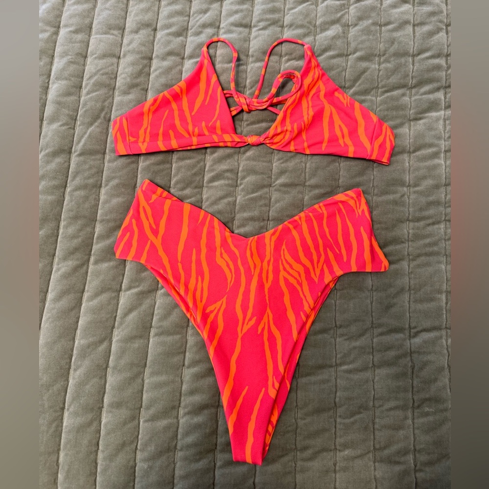 Skatie bikini